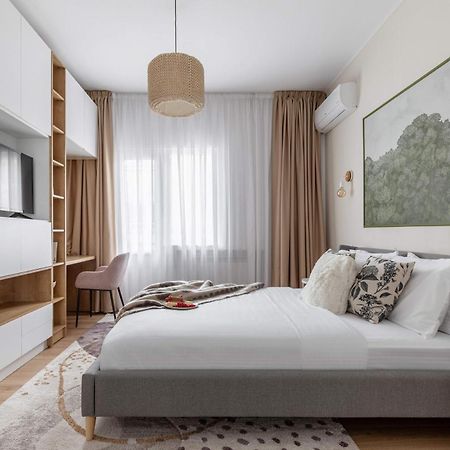 Apartamento Holt - Out Of The Woods Bucarest Exterior foto