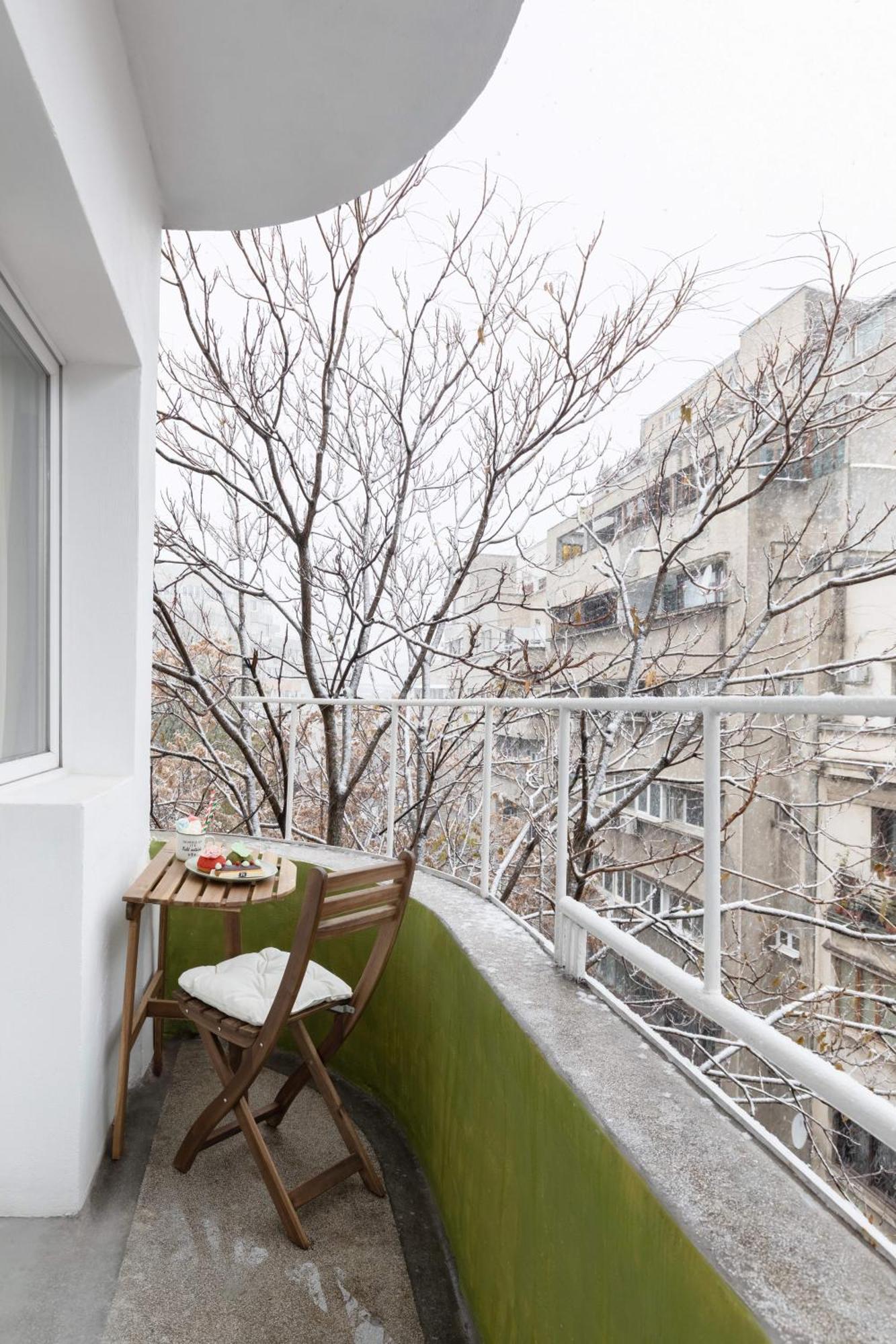 Apartamento Holt - Out Of The Woods Bucarest Exterior foto